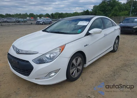 2011 Hyundai Sonata Hybrid z USA, uszkodzony, nr VIN KMHEC4A44BA016605